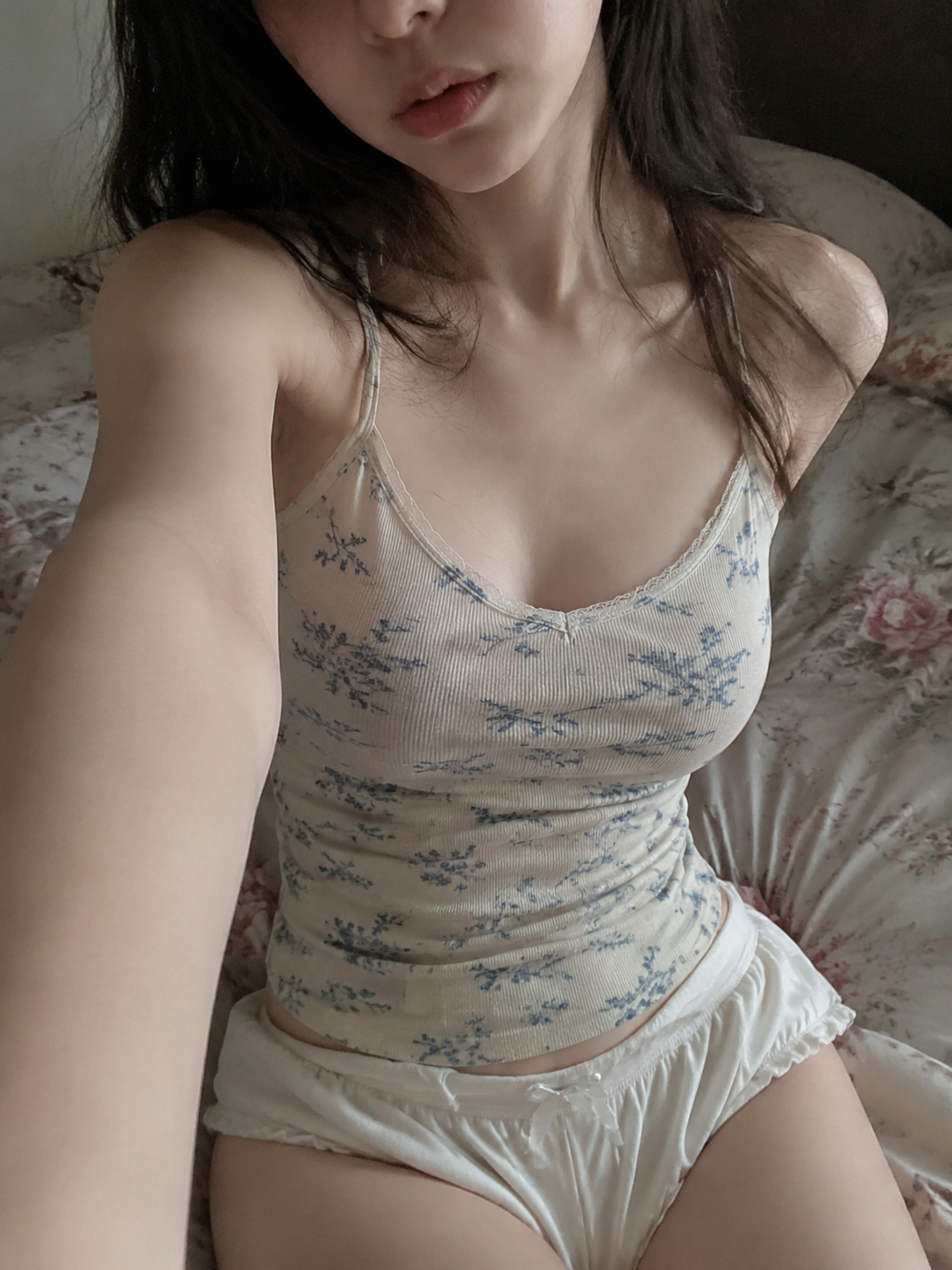4K 生成 · 2026-08-11